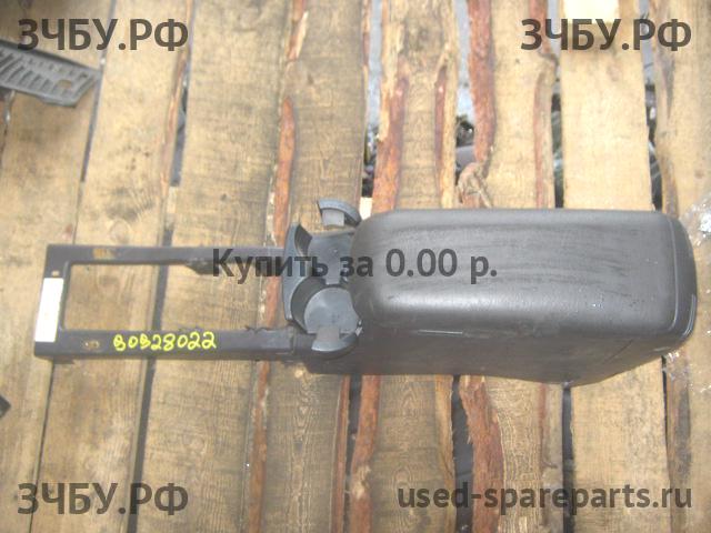 Dodge Intrepid 1 Консоль между сиденьями (Подлокотник)