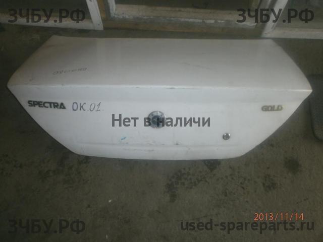 KIA Spectra Крышка багажника