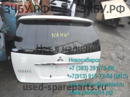 Mitsubishi Grandis (NA4W) Дверь багажника