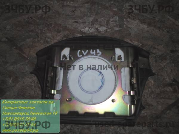 Toyota Vista (V40) Накладка звукового сигнала (в руле)
