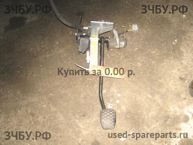 BMW 3-series E46 Педаль тормоза