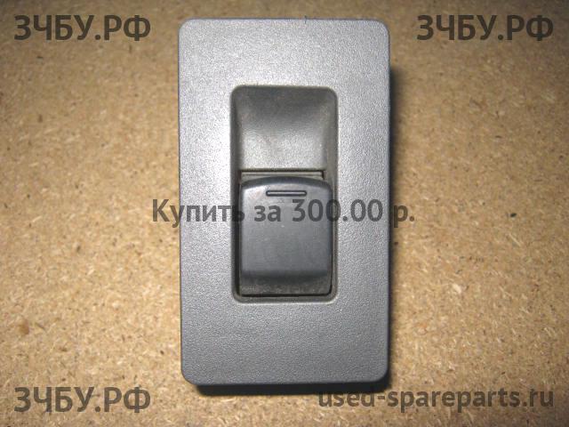 Infiniti QX56 [JA60] Кнопка стеклоподъемника задняя левая