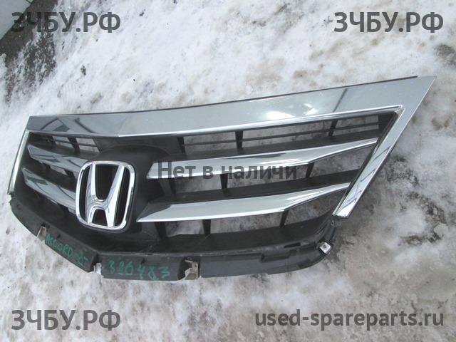 Honda Accord 8 Решетка радиатора
