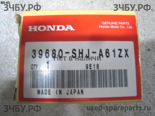 Honda CR-V 3 Датчик парковки (Парктроник)