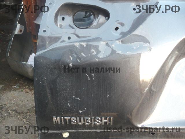 Mitsubishi Pajero/Montero Sport 2 (KH) Дверь багажника