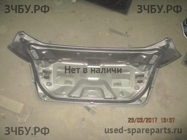 Ford Focus 3 Крышка багажника