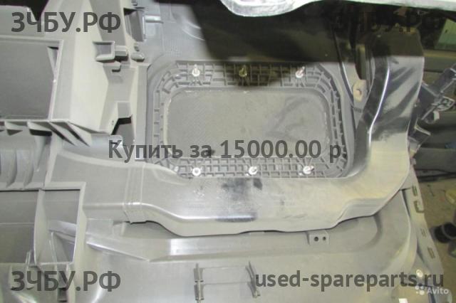 Ford Focus 3 Торпедо