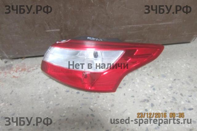 Ford Focus 3 Фонарь правый