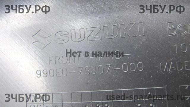 Suzuki SX4 (1) Молдинг двери передней правой