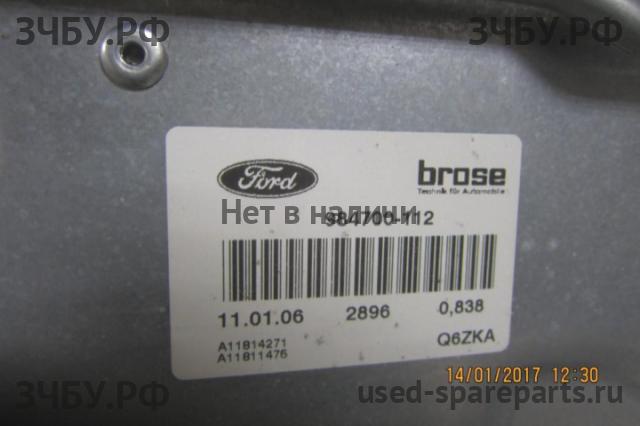 Ford Focus 2 Дверь передняя правая