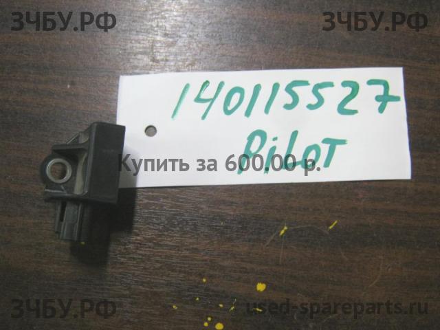 Honda Pilot (2) Датчик удара AIR BAG (SRS)