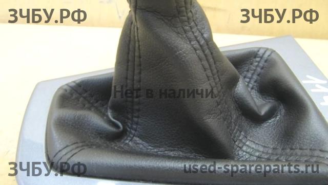 Ford Focus 3 Чехол кулисы