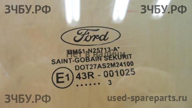 Ford Focus 3 Стекло двери задней левой