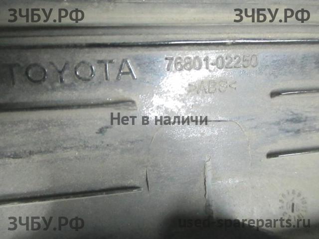 Toyota Auris 1 (E150) Накладка на дверь багажника