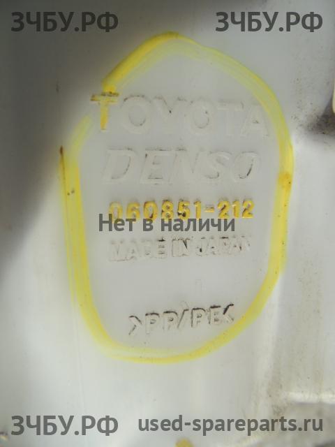 Toyota Camry 6 (V40) Бачок омывателя лобового стекла