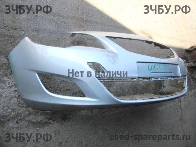 Opel Astra J Бампер передний