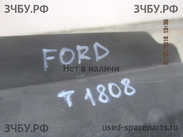 Ford Fiesta 6 Усилитель бампера передний