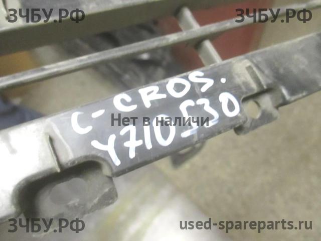 Citroen C-Crosser Решетка в бампер