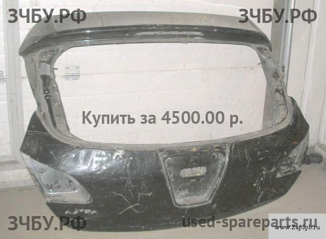 Opel Astra J Дверь багажника