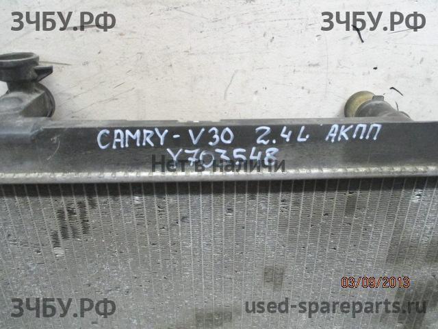 Toyota Camry 5 (V30) Радиатор основной (охлаждение ДВС)