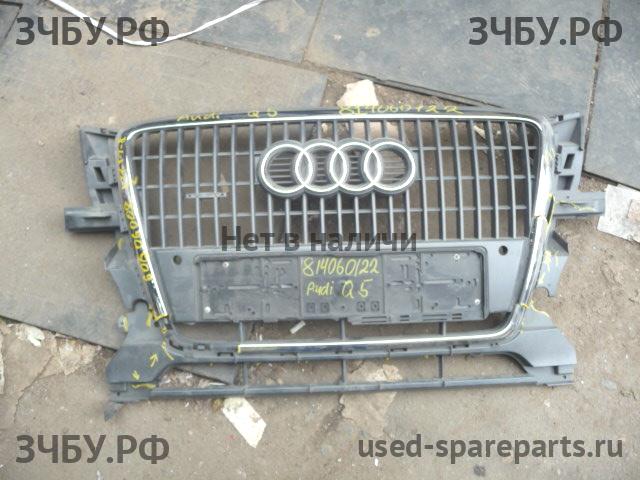 Audi Q5 (1) [8R] Решетка радиатора