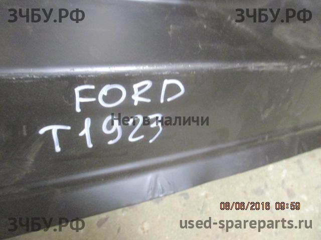 Ford Focus 2 Панель задняя