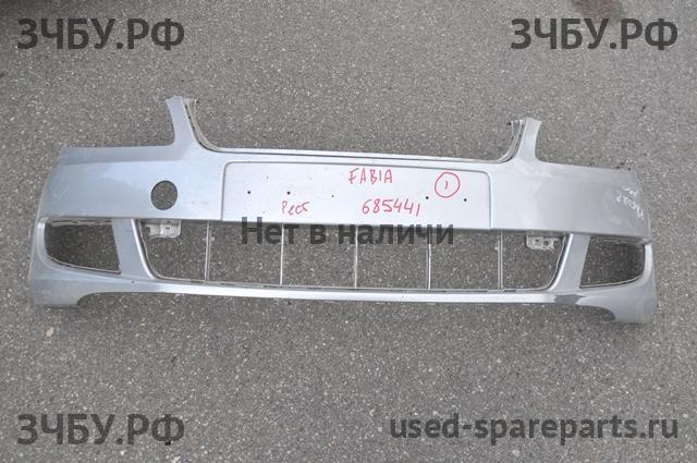 Skoda Fabia 2 Бампер передний