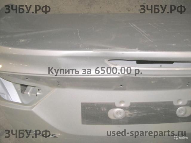 Ford Focus 3 Крышка багажника