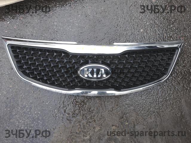 KIA Sportage 3 Решетка радиатора