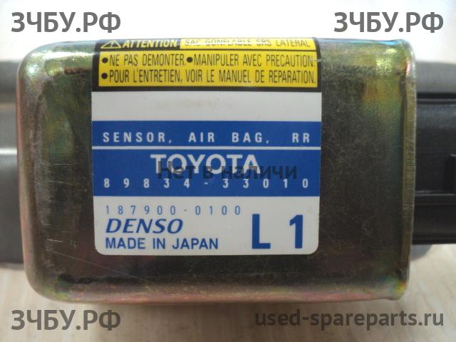 Toyota Camry 5 (V30) Датчик удара AIR BAG (SRS)