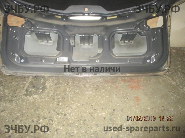 KIA Sportage 3 Дверь багажника