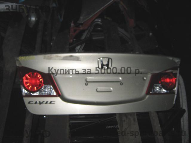 Honda Civic 8 (5D) Крышка багажника