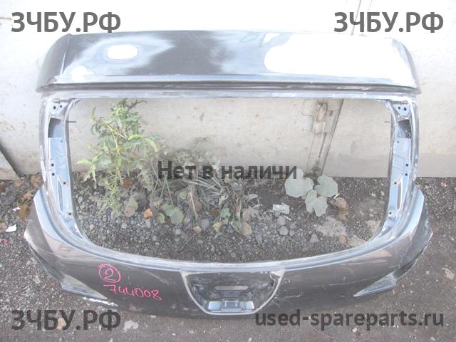 Opel Astra J Дверь багажника