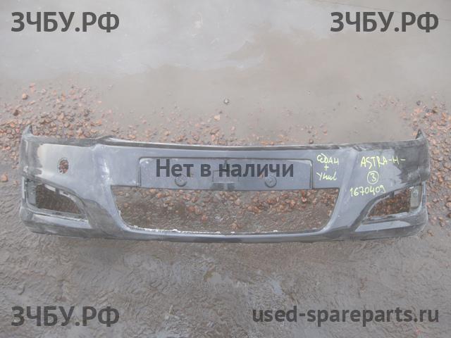 Opel Astra H Бампер передний