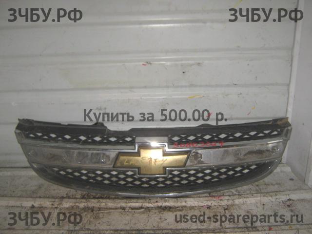 Chevrolet Epica (2006>) Решетка радиатора
