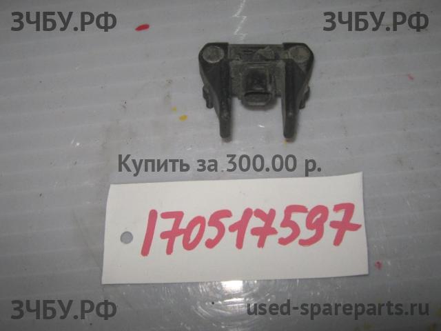 Lexus GS (3) 300/400/430 Датчик удара AIR BAG (SRS)