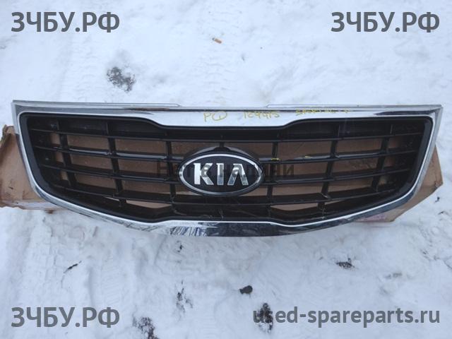 KIA Sportage 3 Решетка радиатора