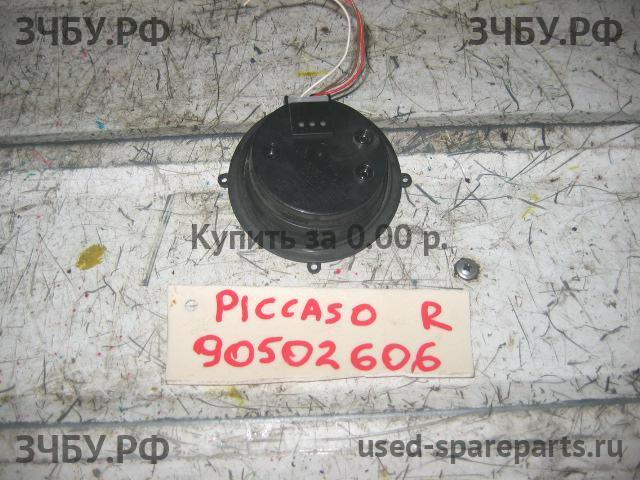 Citroen Xsara Picasso 1 Моторчик зеркала правый