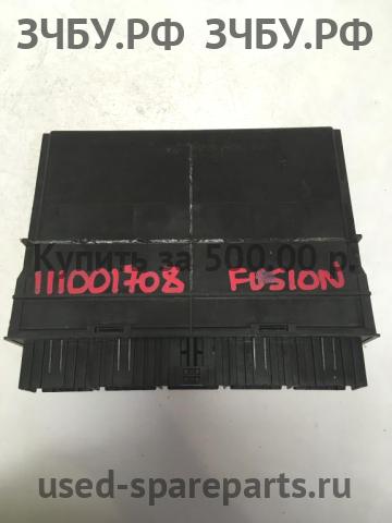Ford Fusion Блок управления центральным замком