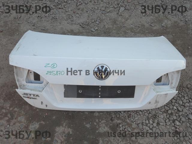 Volkswagen Jetta 6 Крышка багажника