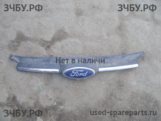 Ford Focus 3 Решетка радиатора