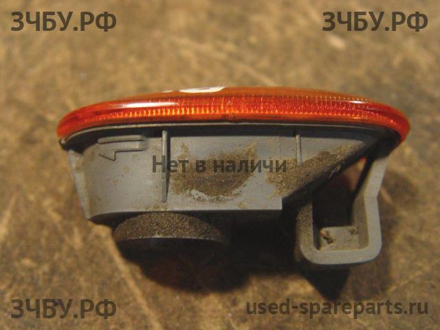 Mitsubishi Pajero Pinin (H60) Указатель поворота в крыло (повторитель)