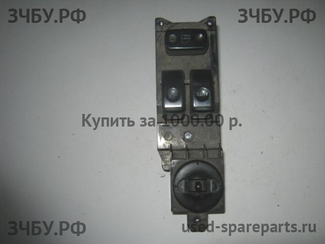 Hyundai Starex H1 Кнопка стеклоподъемника передняя левая (блок)