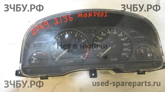 Ford Mondeo 1 Панель приборов