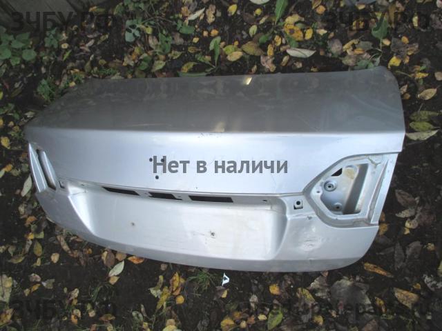 Renault Fluence Крышка багажника