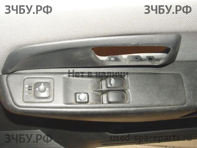 Mitsubishi Pajero Pinin (H60) Накладка двери задней правой