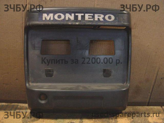 Mitsubishi Pajero/Montero 3 Подсветка номера