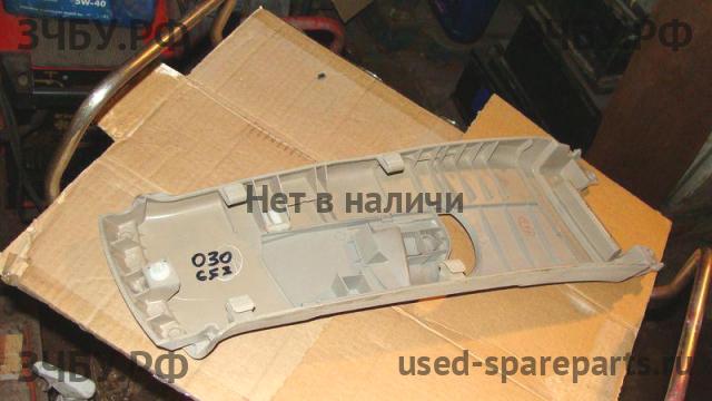 Lexus RX (2) 300/330/350/400h Накладка стойки средней левой