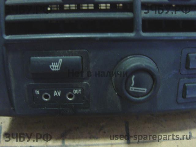 BMW X5 E53 Кнопка обогрева сидений