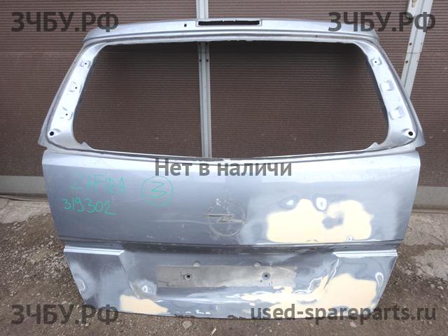 Opel Zafira B Дверь багажника